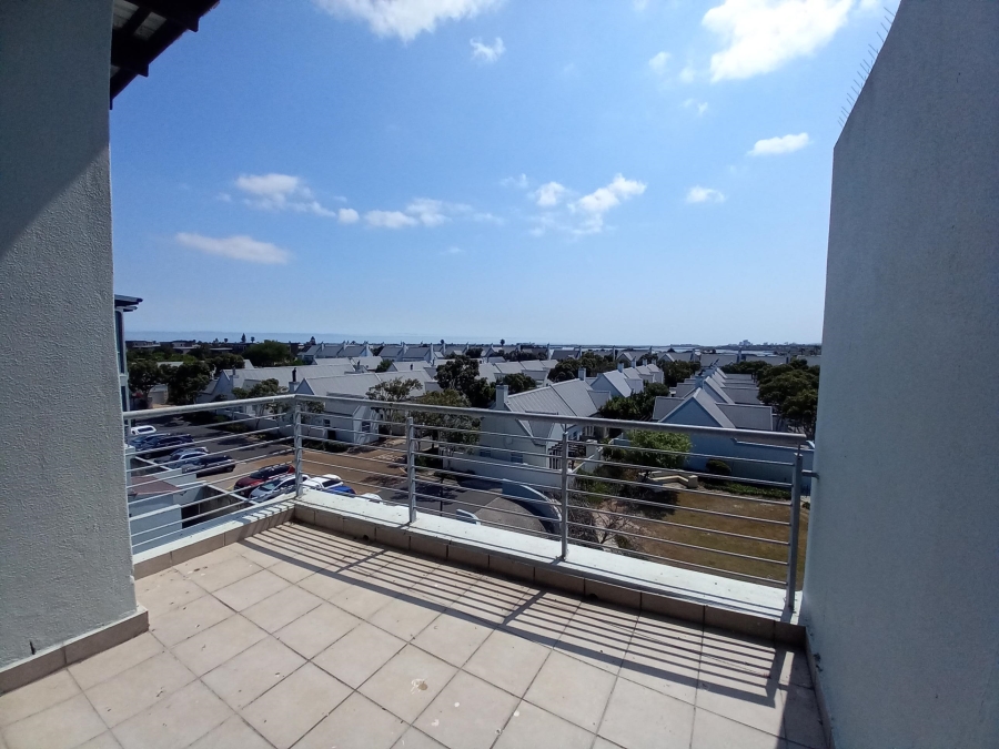 To Let 2 Bedroom Property for Rent in Royal Ascot Western Cape